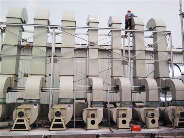 �ܵ�ͨ�L����